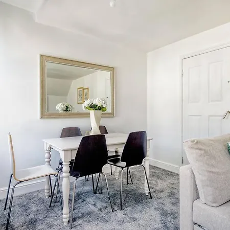Nice 3 Bed Flat Near Chelsea Londres Exterior foto